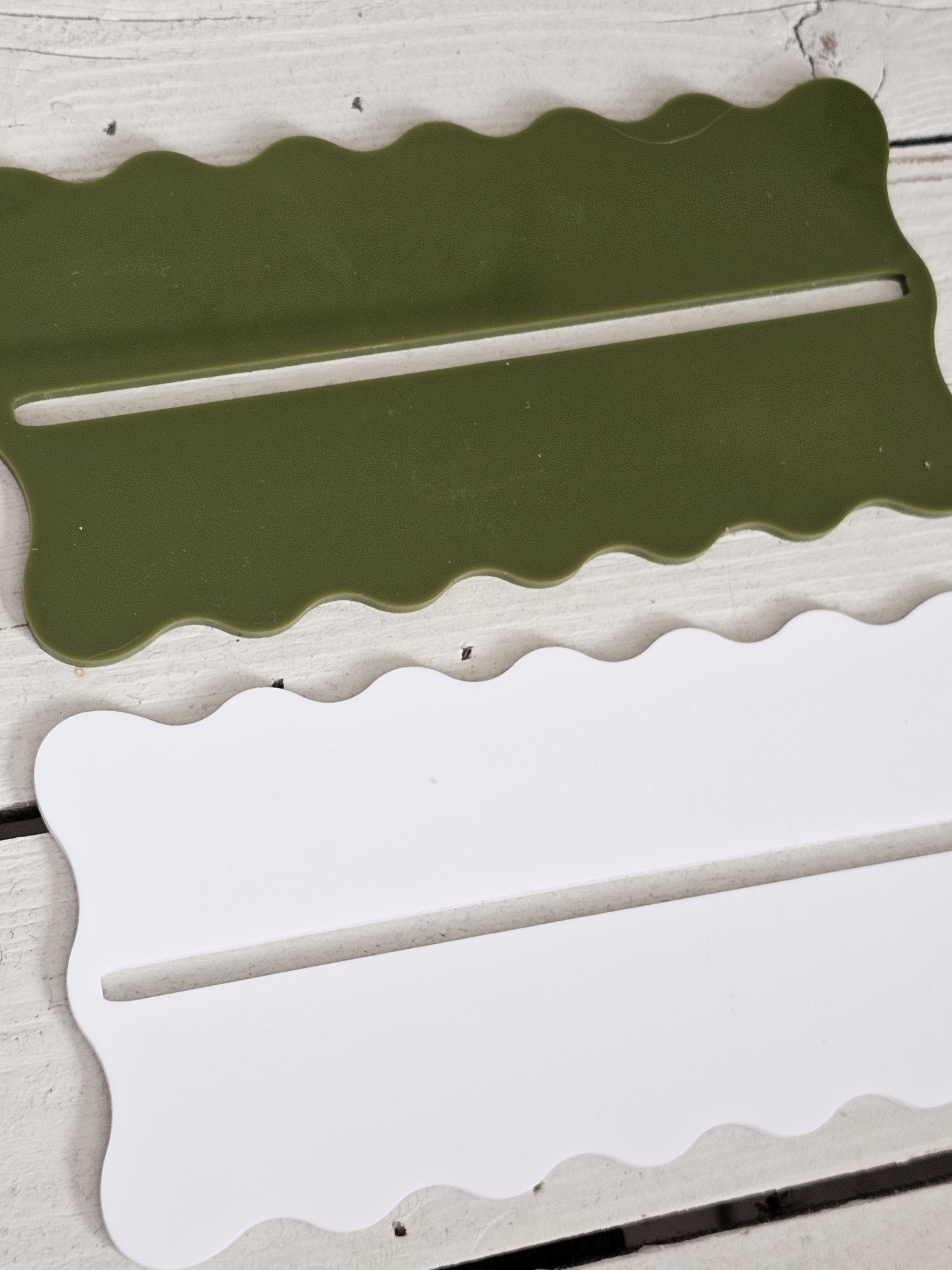 "The Riviera" Mahjong Line Readers